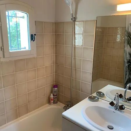 Petite Maison A L Entree De St Tropez 쎙뜨호뻬