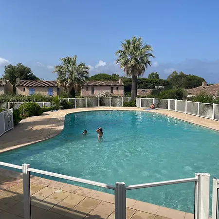 Petite Maison A L Entree De St Tropez *